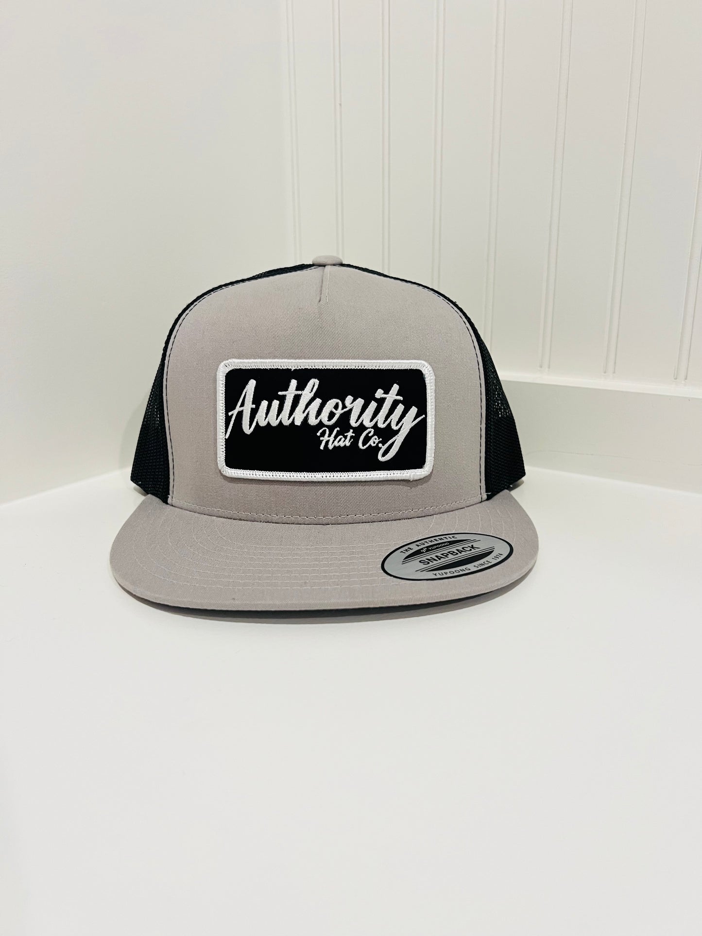 Grey/Black Authority